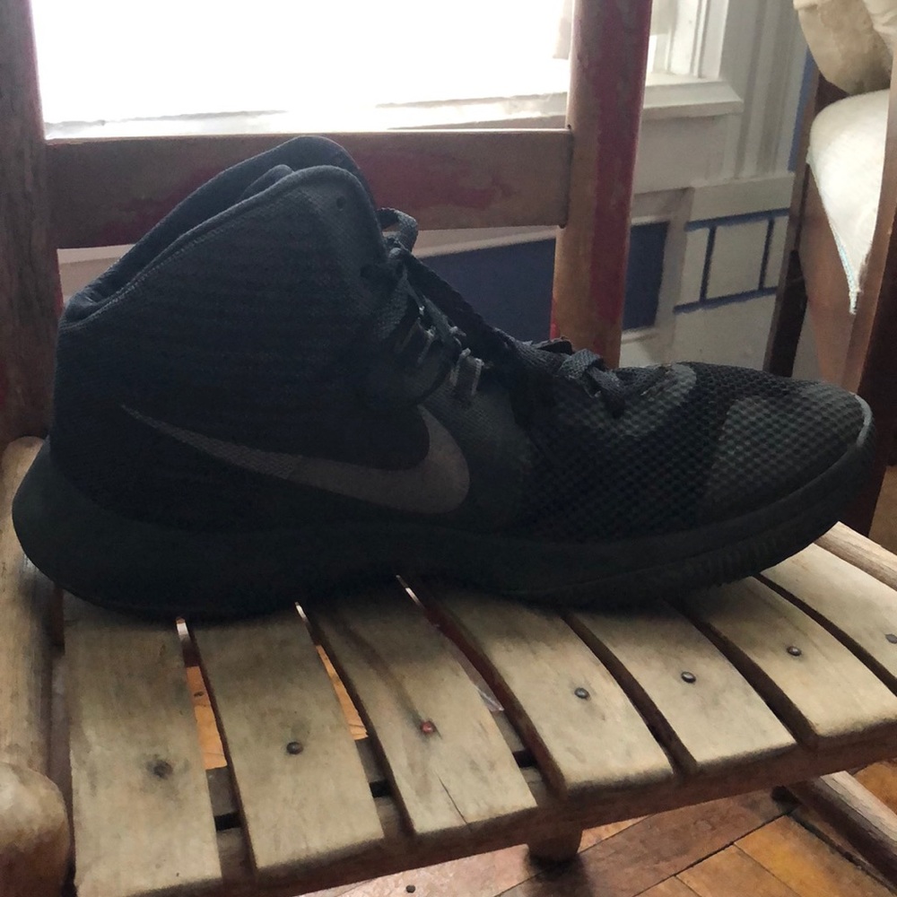 Men’s Air Precision Nike Shoes